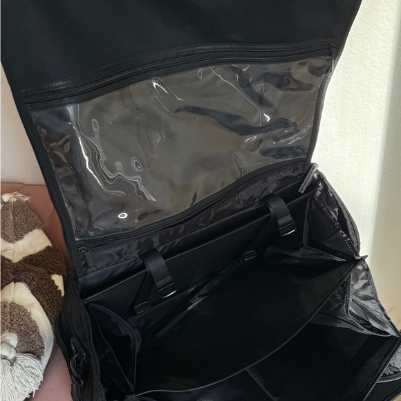 Beis The Hanging Duffle Bag in Black Brand NEW WITH TAGS, Never Used, Su… - Picture 3 of 15
